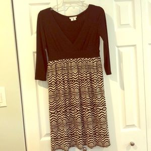 V-Neck 3 Quarter Sleeve Tribal Print Dress 👗